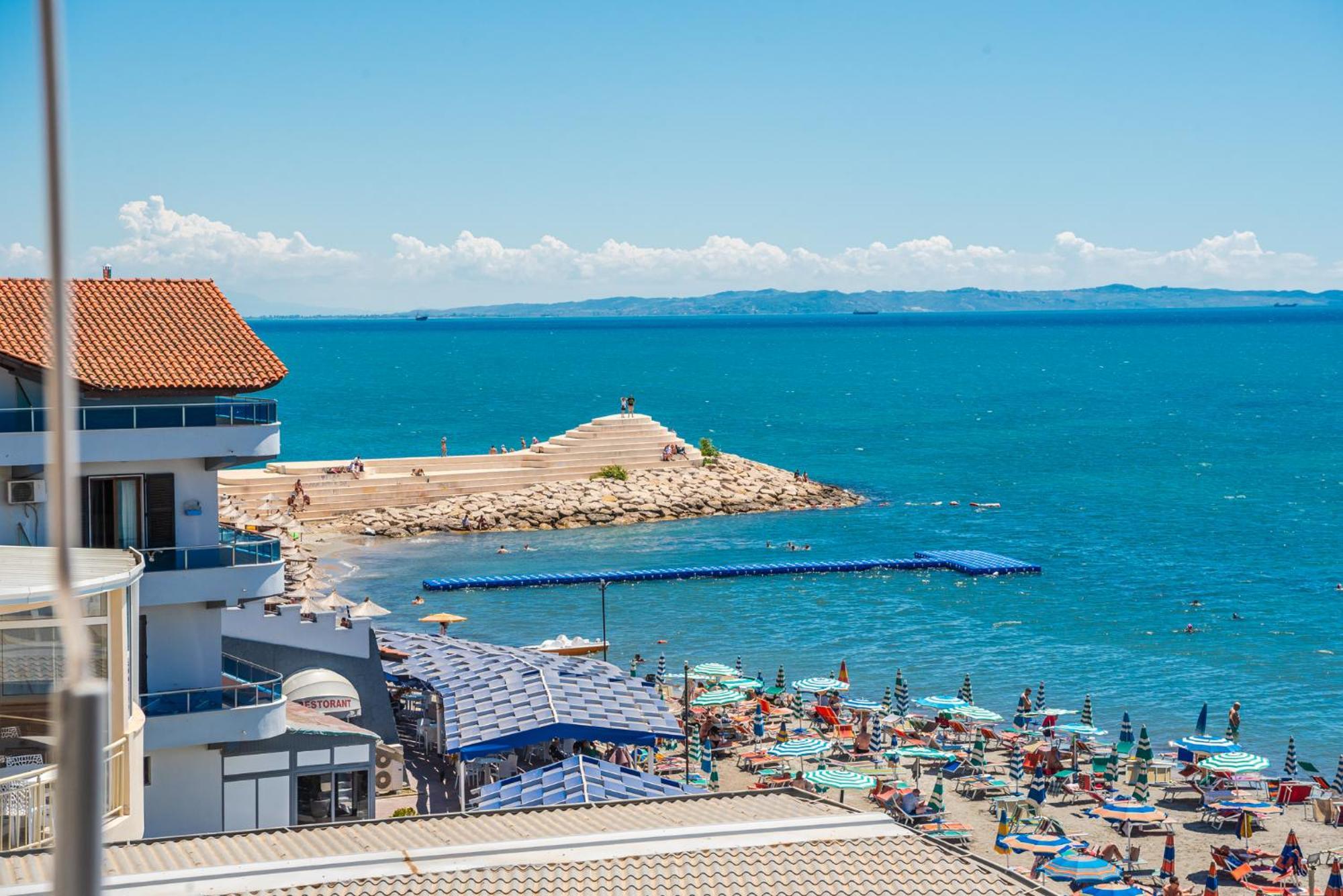 Aragosta Hotel Dıraç Dış mekan fotoğraf